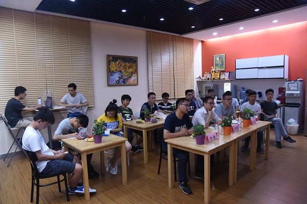 1526518199124391.jpg 4.全景.JPG