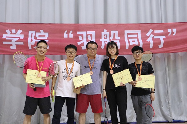 1556005518124861.jpg 7 季军.JPG