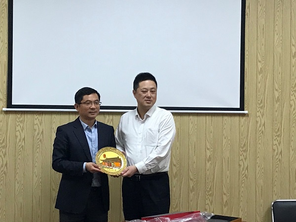 1557469630117364.jpg image005.jpg