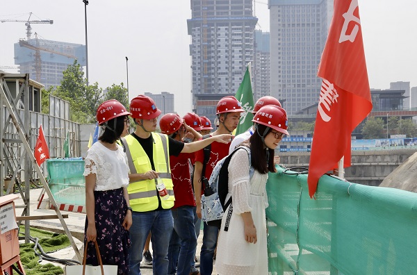 1564453653705635.jpg 11.jpg